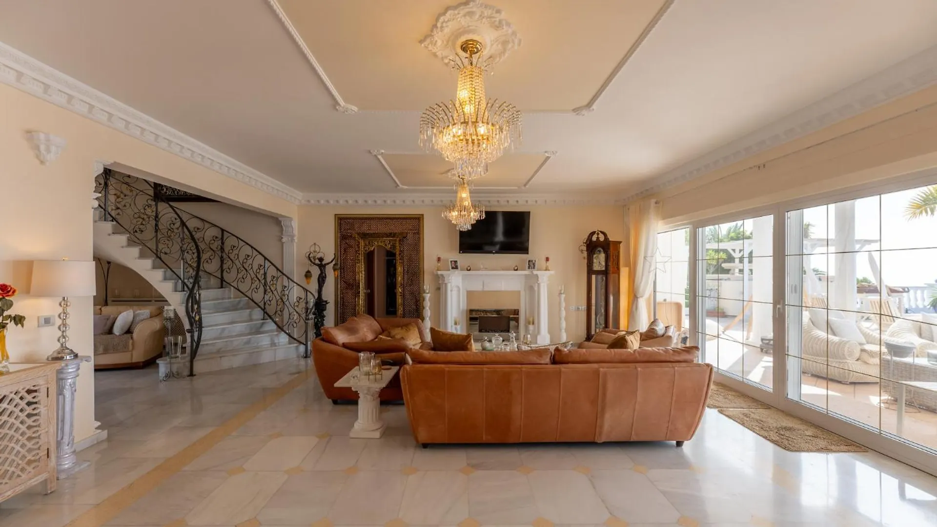 Private Luxury Villa With Jacuzzi, Beach Bar, Pool Costa Adeje
